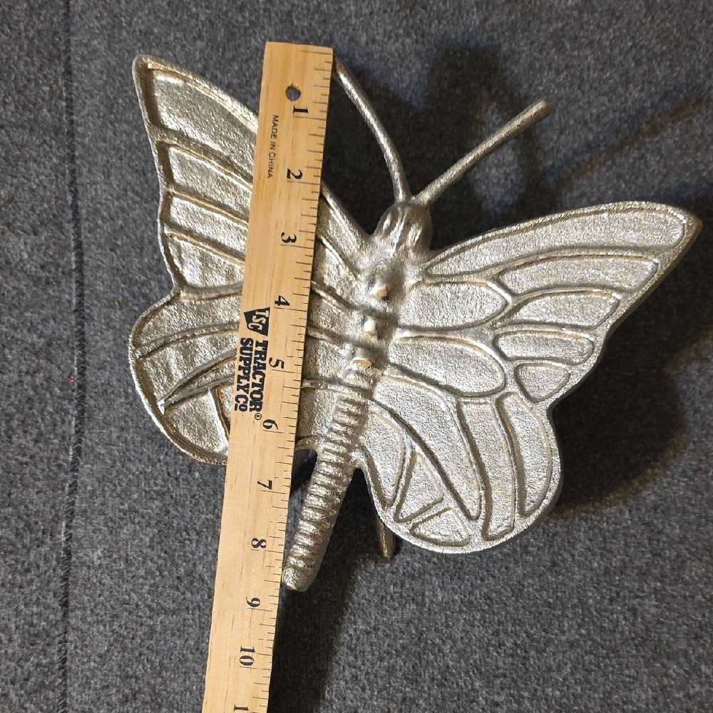 Silver Butterfly Decor - Picture 4 of 6
